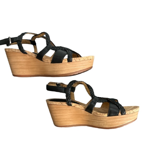 Baretraps Black Mairi Wedge Sandals - Picture 3 of 6